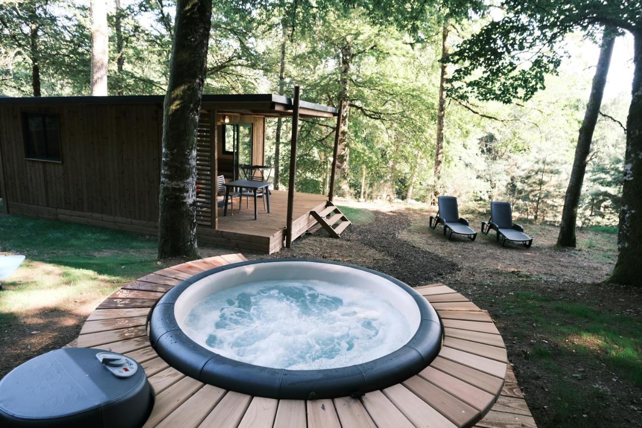 Lodge Avec Spa Privatif - Foret Et Lac Liginiac Exterior photo